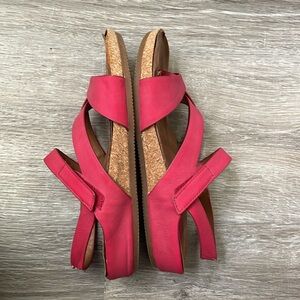 Euro Soft by Sofft | Gianetta sandals size 6.5